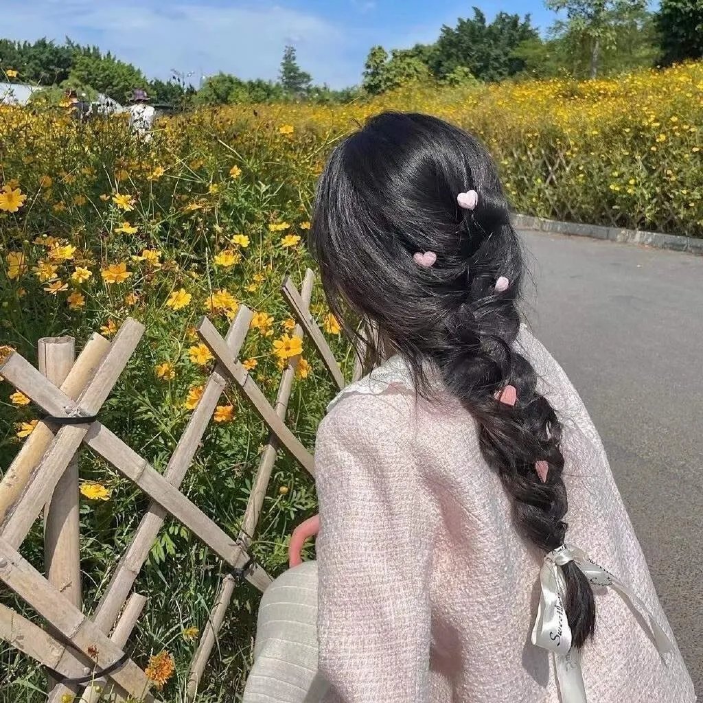 辣妹与恐龙